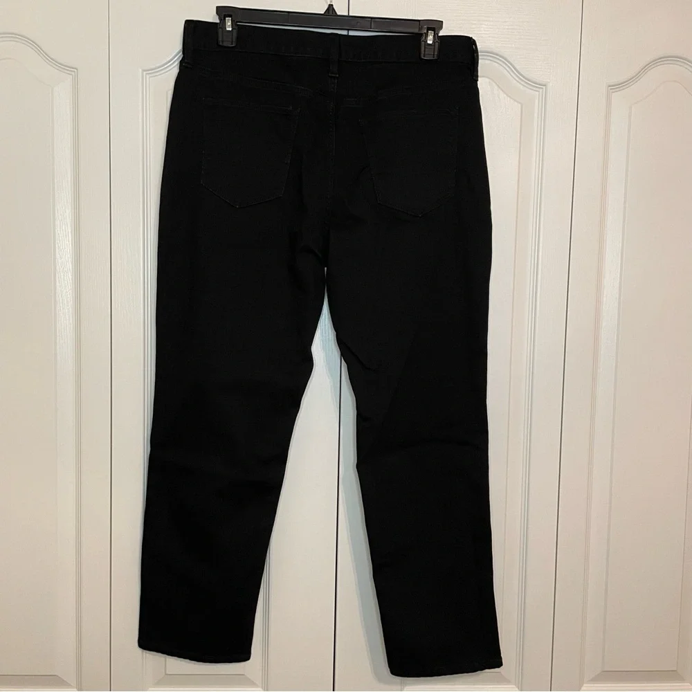 Banana Republic athletic fit travel jeans